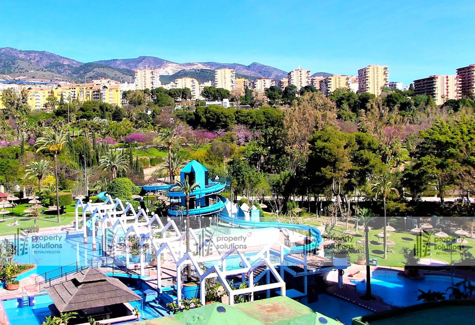 Benalbeach 1010 - Vista Al Mar - Piscina Todo El Ano - Primera Linea De Playa Benalmádena Esterno foto